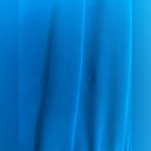 Rebecca Taylor 100% silk dress. With tie belt, bubble style bottom v forgiving! - Picture 8 of 9